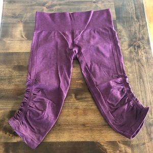 Lululemon in the flow crop in Heathered Bordeaux